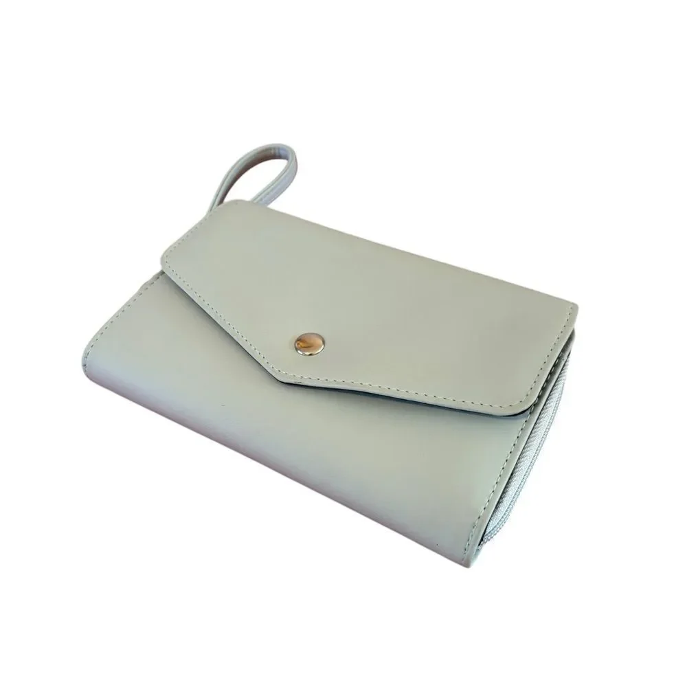 Mundi Sleek Looking Powder Blue Wristlet/Wallet w/ TONS of room for everything